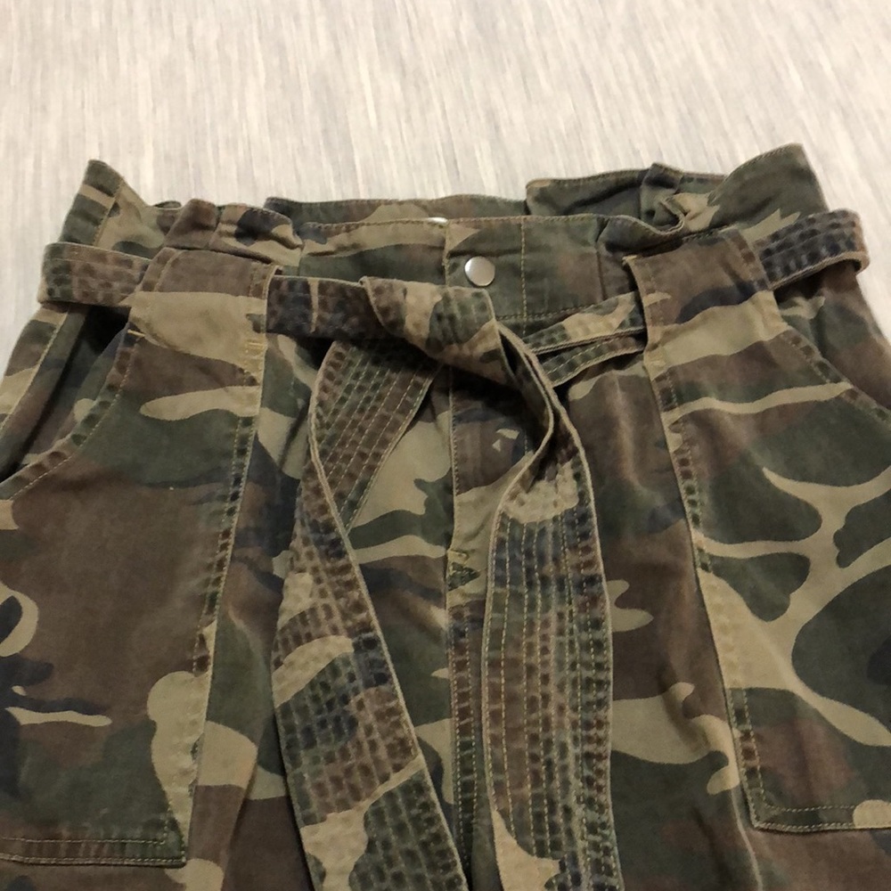 Topshop Camouflage Pants - Picture 2 of 5